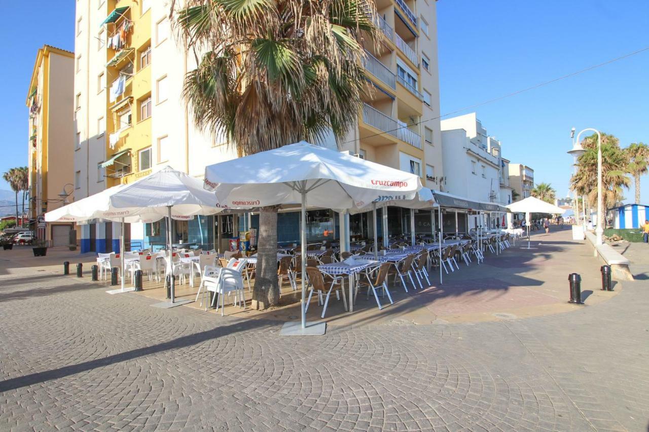 Beach And Family Lägenhet Velez Malaga Exteriör bild