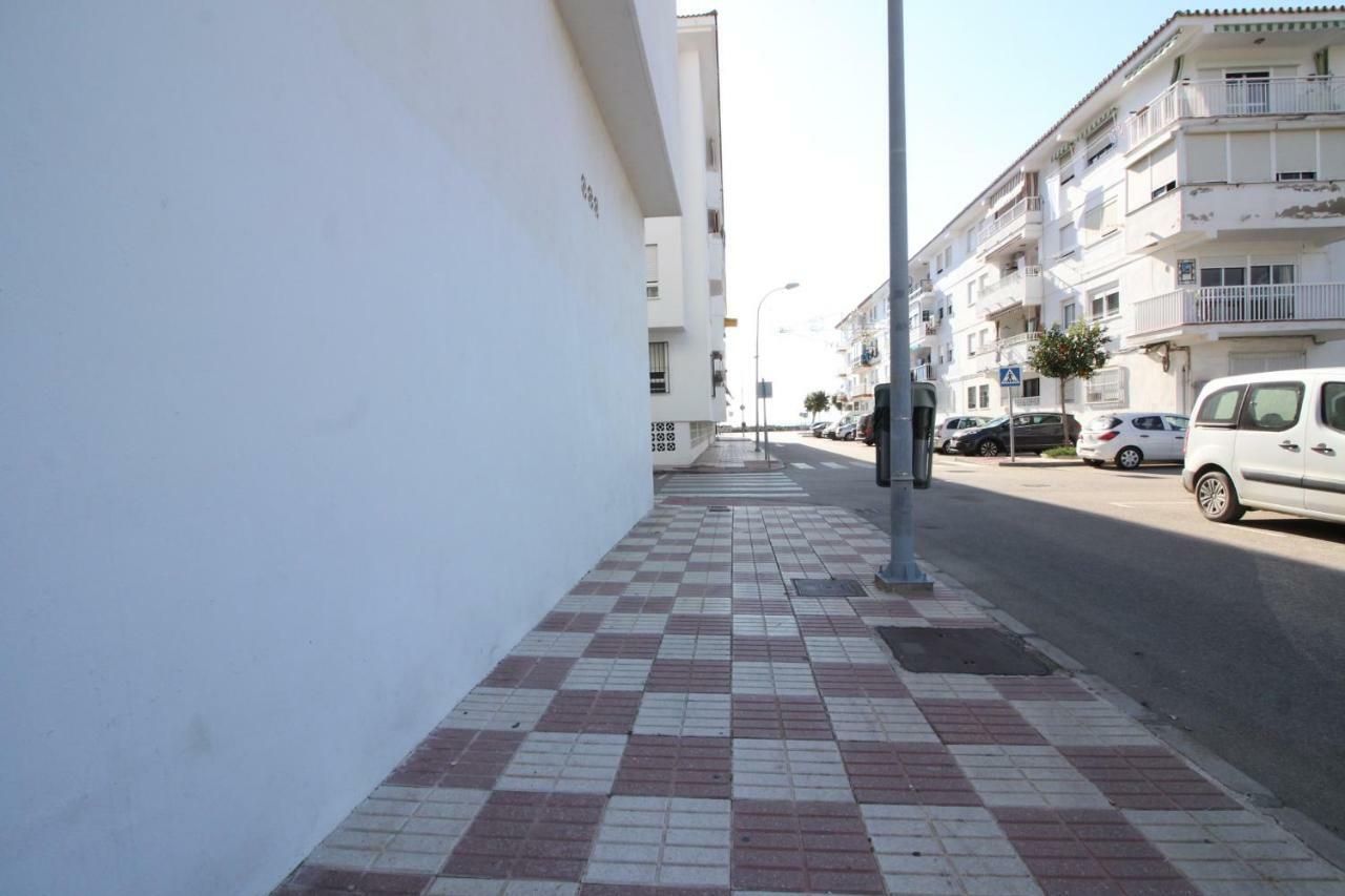 Beach And Family Lägenhet Velez Malaga Exteriör bild